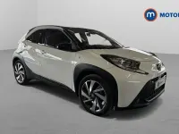 Used Toyota Aygo X 72 HP (52 kW) 2025 White SUV