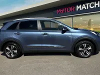 Gebraucht Kia Niro 141 PS (103 kW) 2021 Blau SUV