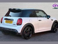 Usado Mini Cooper Premium 134 HP (98 kW) 2024 Branco Citadino