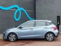 Used Hyundai i20 Advanced 100 HP (73 kW) 2025 Blue Hatchback