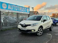 Usado Renault Captur Dynamique 90 HP (66 kW) 2017 Bege SUV
