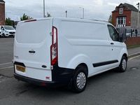 Used Ford Transit Custom 105 HP (77 kW) 2018 White Van