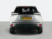 Używany Peugeot e-2008 GT-line 100 kW (136 KM) 2021 Szary SUV