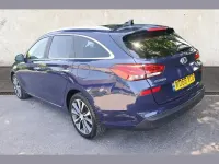 Used Hyundai i30 Premium SE 138 HP (101 kW) 2019 Blue Estate