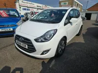 Used Hyundai ix20 SE 125 HP (91 kW) 2019 White Hatchback