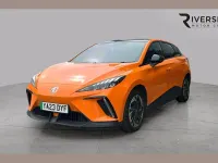 Used MG MG4 EV Trophy 150 kW (204 HP) 2023 Orange Hatchback