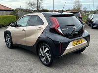 Used Toyota Aygo X 72 HP (52 kW) 2023 Beige SUV