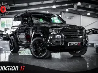 Used Land Rover Defender SE 300 HP (220 kW) 2021 Black SUV