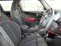 Used Mini Cooper S Hatch 192 HP (141 kW) 2019 White Hatchback