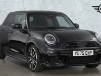 Used Mini Cooper Hatch 113 kW (154 HP) 2026 Black Hatchback