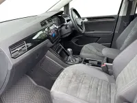 Used VW Touran SEL 150 HP (110 kW) 2023 Urano grey MPV