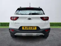 Used Kia Stonic 98 HP (72 kW) 2019 White SUV