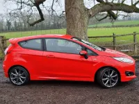 Used Ford Fiesta ST-Line 125 HP (91 kW) 2017 Red Hatchback