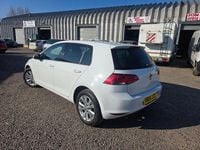 Used VW Golf VII SE 105 HP (77 kW) 2014 White Hatchback