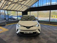 Used Toyota C-HR 122 HP (89 kW) 2017 White SUV