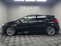 Begagnad Ford Focus ST-Line X 140 HK (102 kW) 2017 Svart Halvkombi