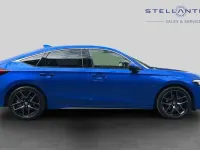 Used Honda Civic Advance 181 HP (133 kW) 2023 Blue Hatchback