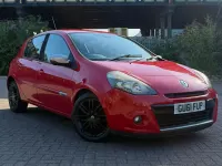 Used Renault Clio Dynamique 2011 Red Hatchback