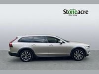 Used Volvo V90 CC Plus 232 HP (170 kW) 2022 Other Estate