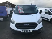Used Ford Transit Custom 105 HP (77 kW) 2018 White Van