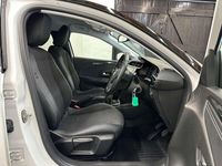 Used Vauxhall Corsa Elite 100 HP (73 kW) 2020 White Hatchback