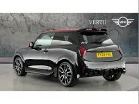 Used Mini Cooper Sport 200 HP (147 kW) 2024 Black Hatchback
