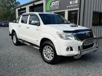 Used Toyota HiLux 171 HP (125 kW) 2015 White Pickup