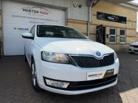 Used Skoda Rapid SE 90 HP (66 kW) 2017 White Hatchback