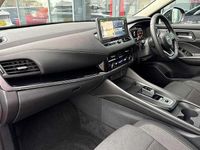 Used Nissan Qashqai N-Connecta 190 HP (139 kW) 2023 Red SUV