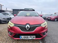 Used Renault Mégane IV Dynamique 110 HP (80 kW) 2016 Red Hatchback
