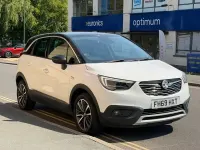 Used Vauxhall Crossland X Elite 130 HP (95 kW) 2019 White SUV