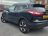 Used Nissan Qashqai N-Connecta 130 HP (95 kW) 2017 Black SUV