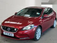 Used Volvo V40 SE Lux 190 HP (139 kW) 2015 Red Hatchback