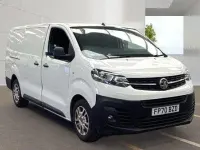 Used Vauxhall Vivaro 120 HP (88 kW) 2020 White MPV