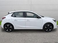 Second-hand Vauxhall Corsa-e 98 kW (134 CP) 2022 Alb Hatchback