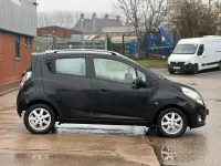 Used Chevrolet Spark LS 81 HP (59 kW) 2011 Black Hatchback