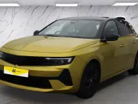 Second-hand Vauxhall Astra GS Line 130 CP (95 kW) 2022 Galben Hatchback