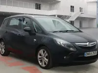 Begagnad Vauxhall Zafira SRi 170 HK (125 kW) 2014 Grön Minibuss