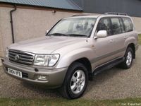 Used Toyota Land Cruiser 201 HP (147 kW) 2004 SUV