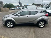 Used Toyota C-HR 116 HP (85 kW) 2017 Silver SUV