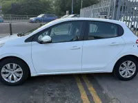 Used Peugeot 208 Access 82 HP (60 kW) 2013 White Hatchback