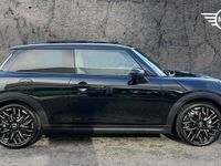 Used Mini Cooper Hatch 113 kW (154 HP) 2025 Black Hatchback