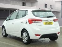 Used Hyundai ix20 Active 90 HP (66 kW) 2013 White Hatchback