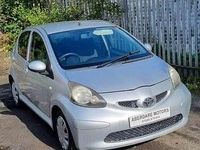 Used Toyota Aygo 67 HP (49 kW) 2006 Silver Hatchback