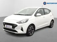 Used Hyundai i10 Advanced 2024 White Hatchback