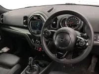 Gebraucht Mini Cooper S Comfort 192 PS (141 kW) 2019 Weiß Kleinwagen