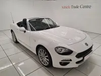 Begagnad Fiat 124 Spider Lusso 140 HK (102 kW) 2017 Vit Cab
