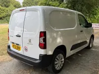 Used Peugeot Partner 131 HP (96 kW) 2022 White MPV