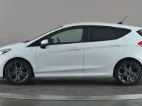 Usado Ford Fiesta ST-Line 95 HP (69 kW) 2021 Branco Citadino