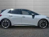 New VW ID.3 Pro 147 kW (201 HP) 2026 Moonstone grey with solid black roof Hatchback